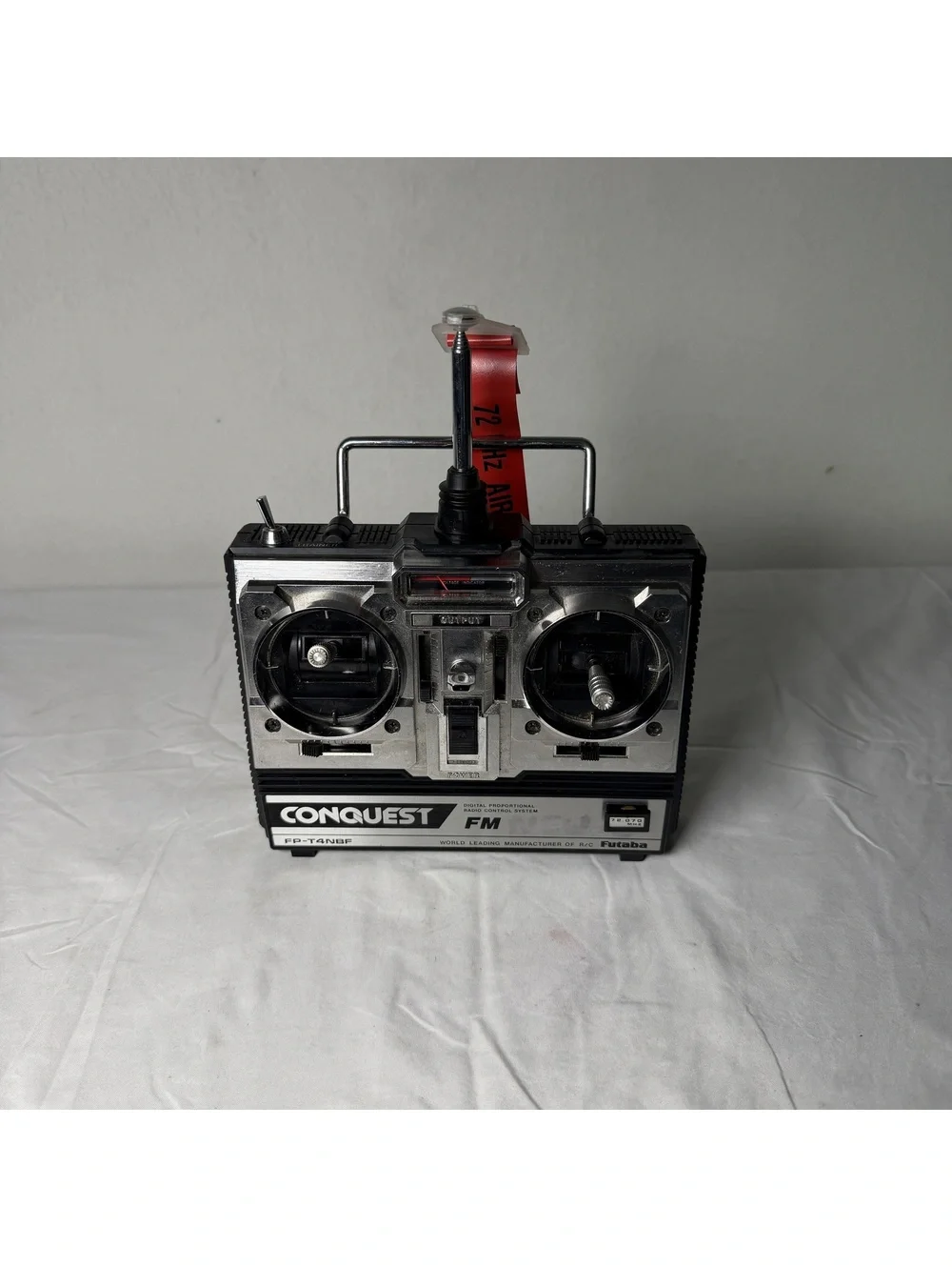 Vintage Futaba Conquest FP-T4NBF 4-Channel FM RC Transmitter 72MHz Aircraft Radi